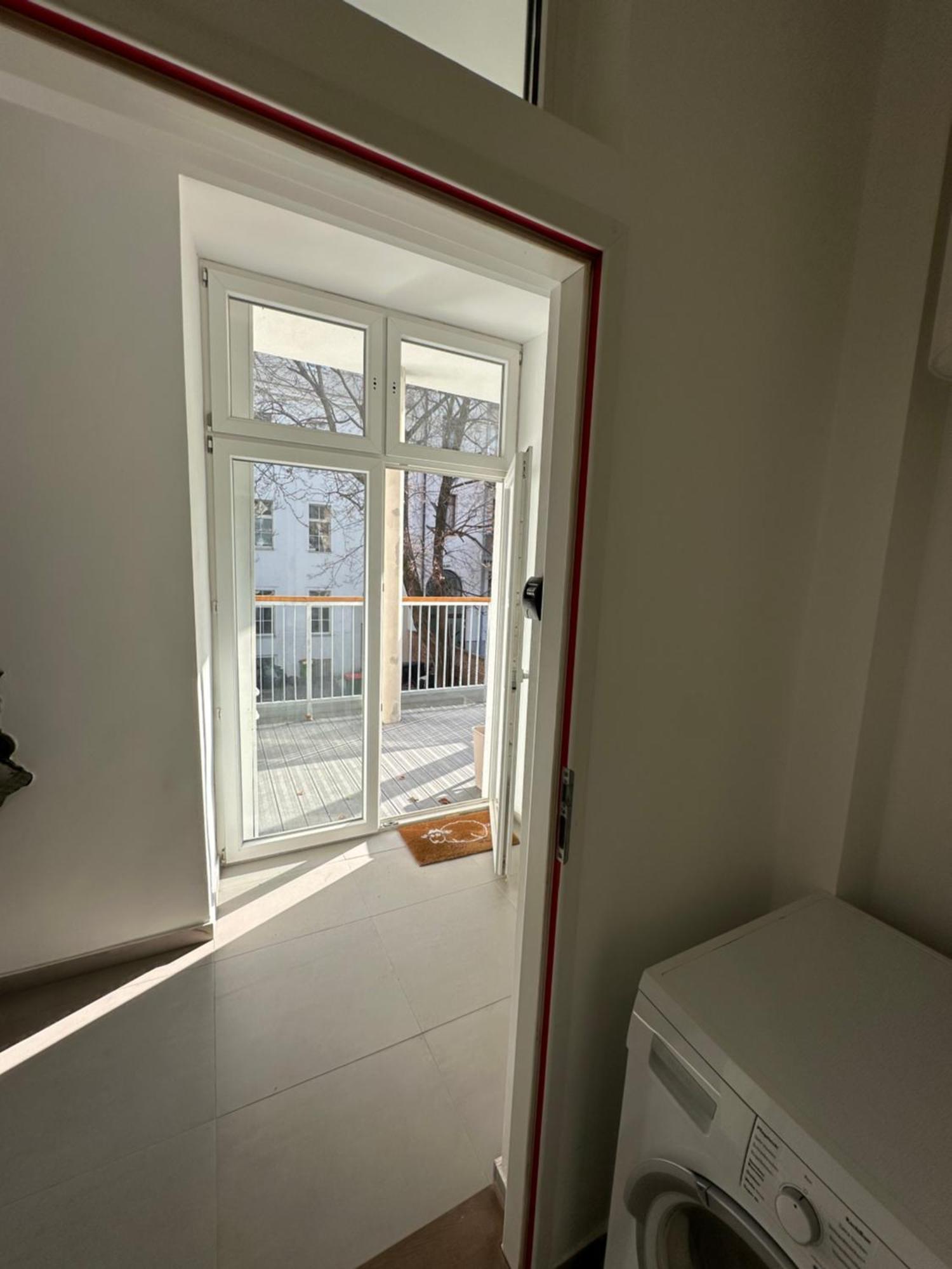 Cozy-5-Person Apartment In Vienna 5 Bagian luar foto